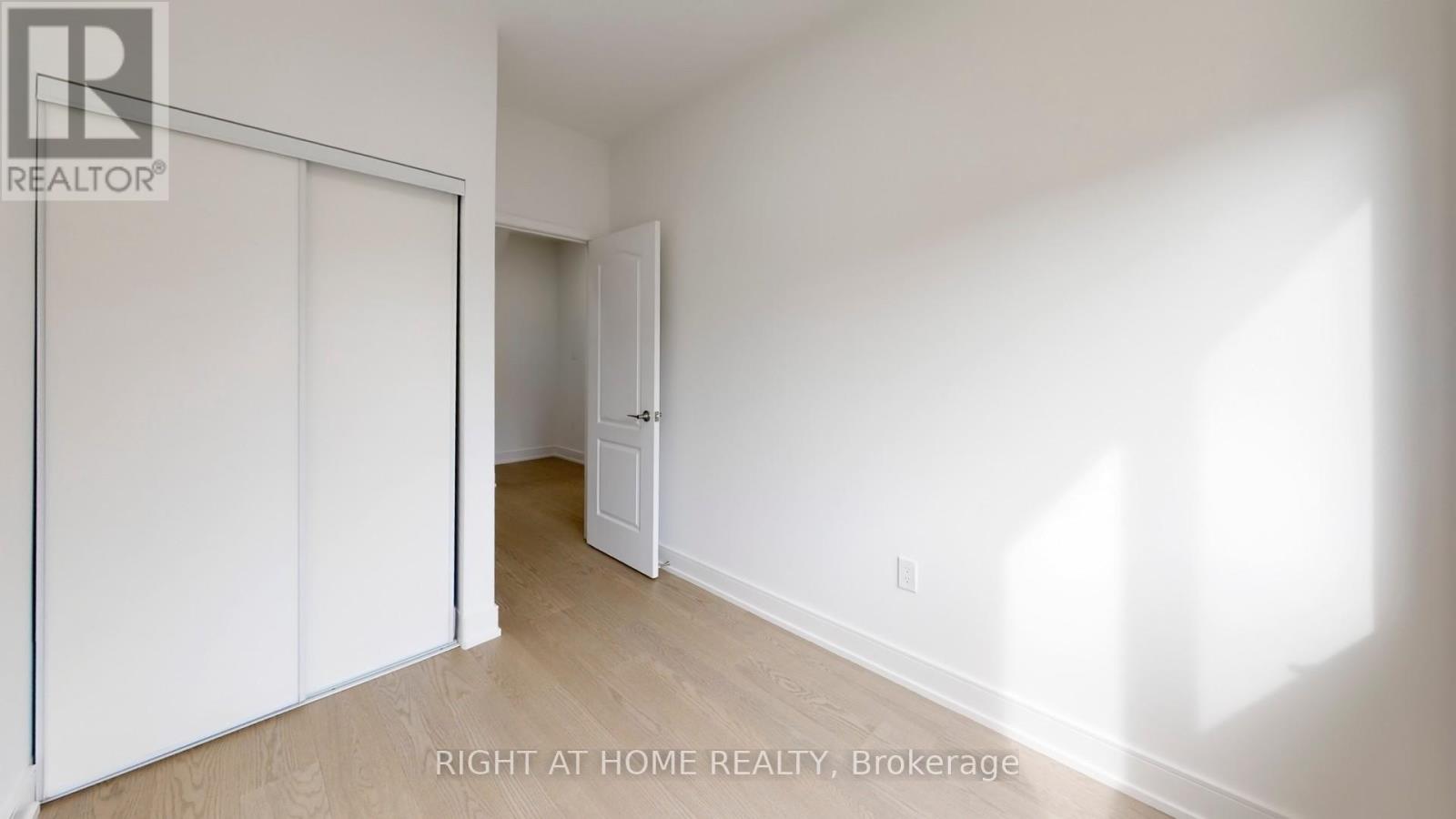 258 - 19 Coneflower Crescent, Toronto, Ontario  M2R 0A5 - Photo 31 - C12954428