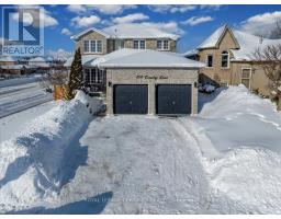 154 COUNTRY LANE, Barrie, Ontario