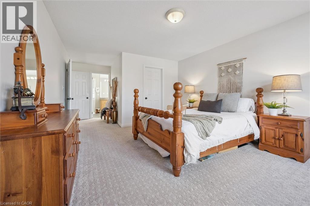 7 Hearthbridge Street, Kitchener, Ontario  N2R 1L5 - Photo 27 - 40821706