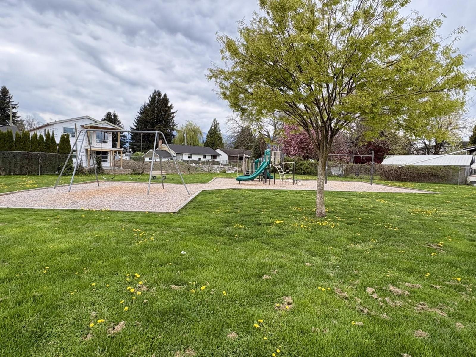 9650 Menzies Street, Chilliwack Proper East, Chilliwack, British Columbia  V2P 5Y9 - Photo 6 - R3111698