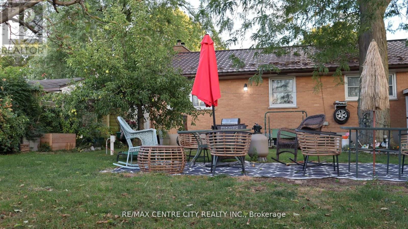 1948 Royal Crescent, London East, Ontario  N5V 1N7 - Photo 24 - X13010058