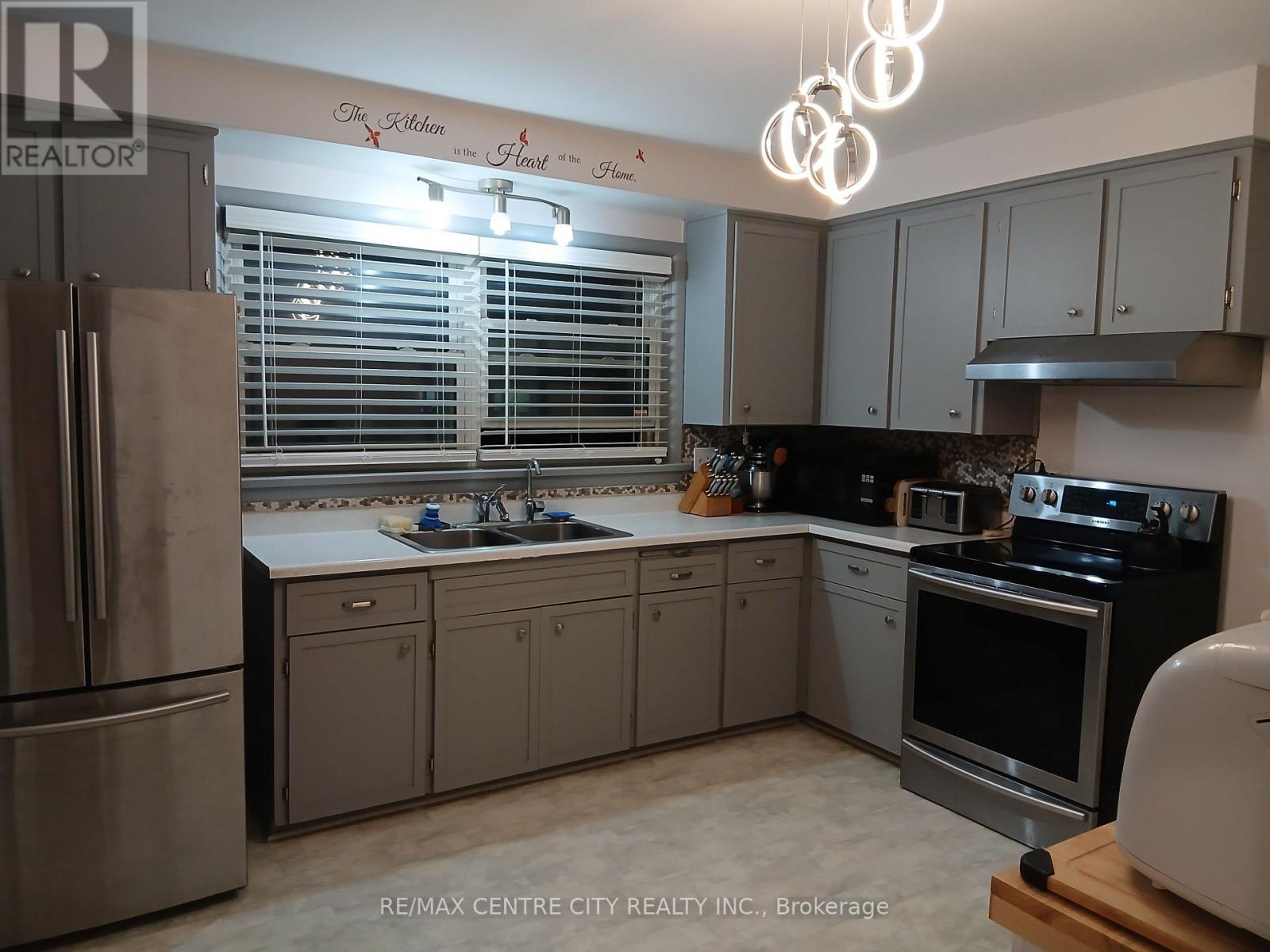 1948 Royal Crescent, London East, Ontario  N5V 1N7 - Photo 8 - X13010058