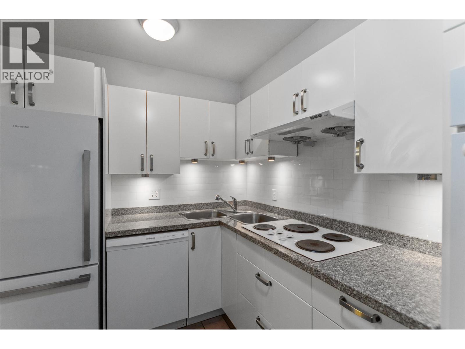 201 4688 W 10th Avenue, Vancouver, British Columbia  V6R 2J5 - Photo 10 - R3110656