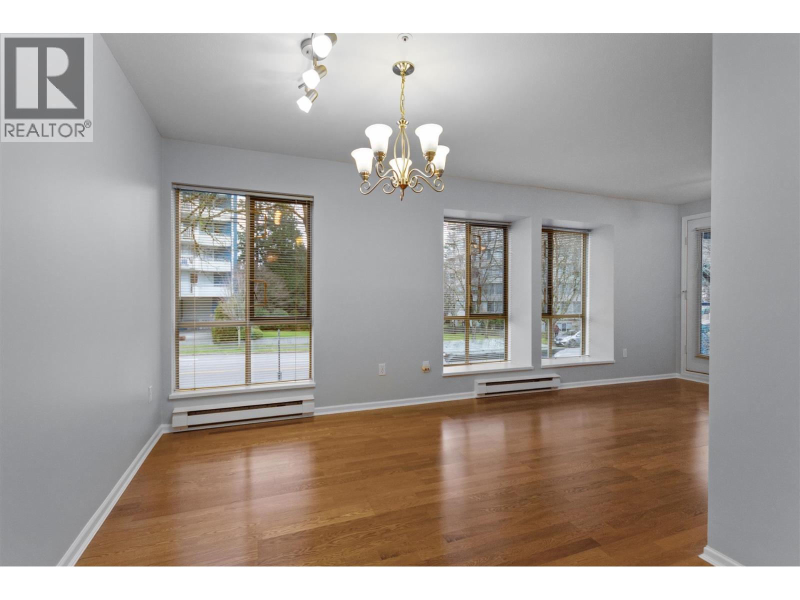 201 4688 W 10th Avenue, Vancouver, British Columbia  V6R 2J5 - Photo 4 - R3110656