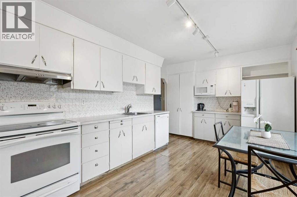 6507 34 Avenue NW, Calgary, Alberta  T3B 1M9 - Photo 11 - A2302371