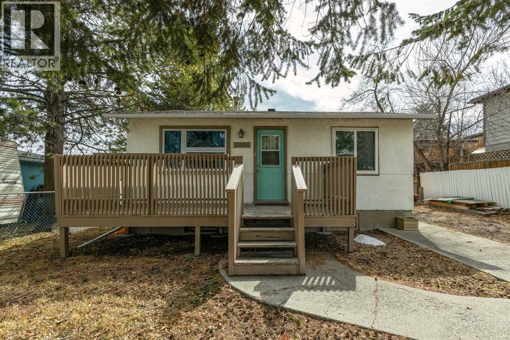 6507 34 Avenue NW, Calgary, Alberta  T3B 1M9 - Photo 3 - A2302371