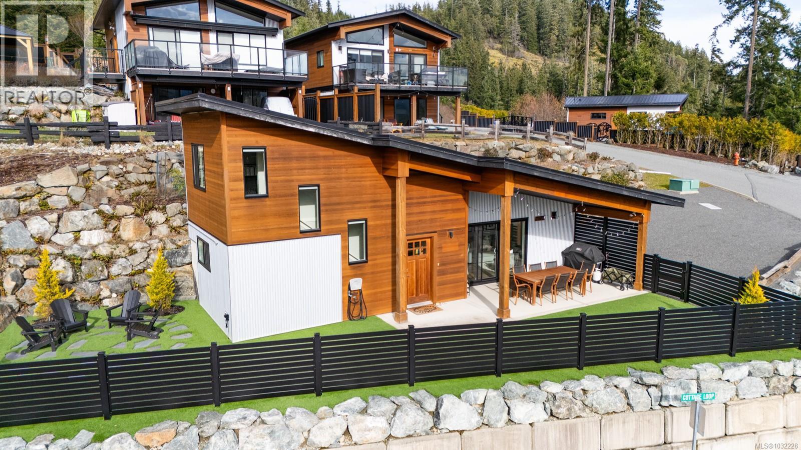 7405 Cottage Way, Lake Cowichan, British Columbia  V0R 2G1 - Photo 29 - 1032228