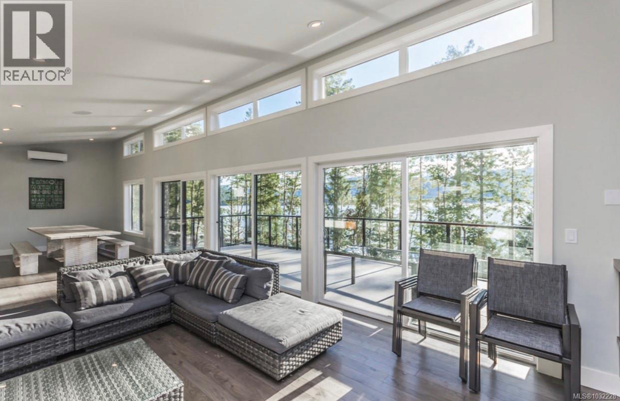 7405 Cottage Way, Lake Cowichan, British Columbia  V0R 2G1 - Photo 39 - 1032228