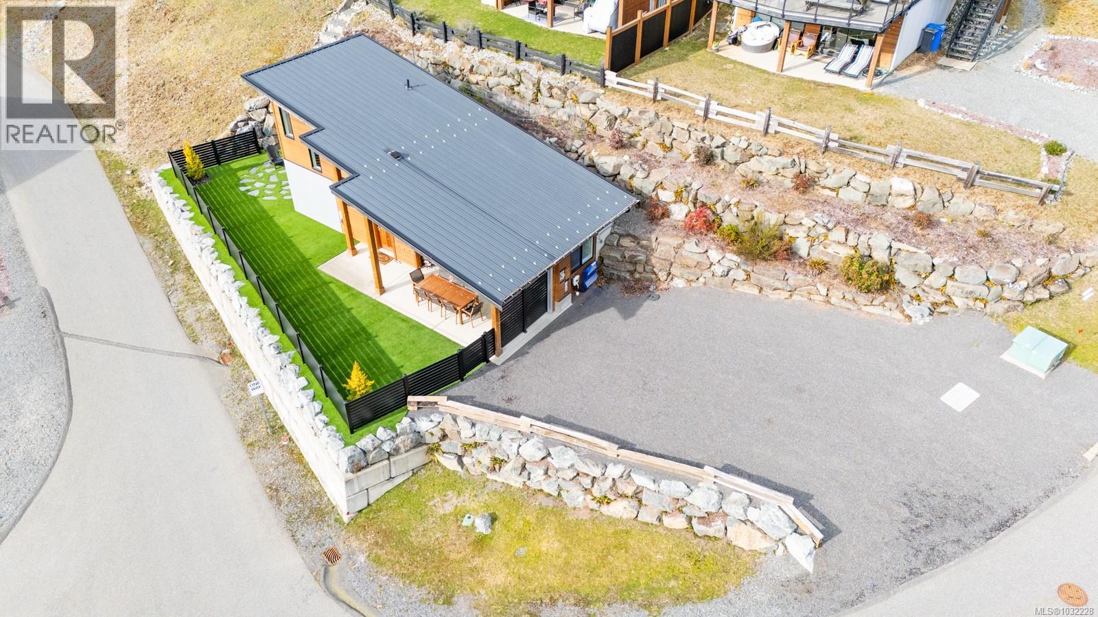 7405 Cottage Way, Lake Cowichan, British Columbia  V0R 2G1 - Photo 9 - 1032228