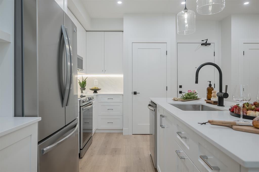 305 46187 Thomas Road, Vedder Crossing, Chilliwack, British Columbia  V2R 6H3 - Photo 6 - R3109017