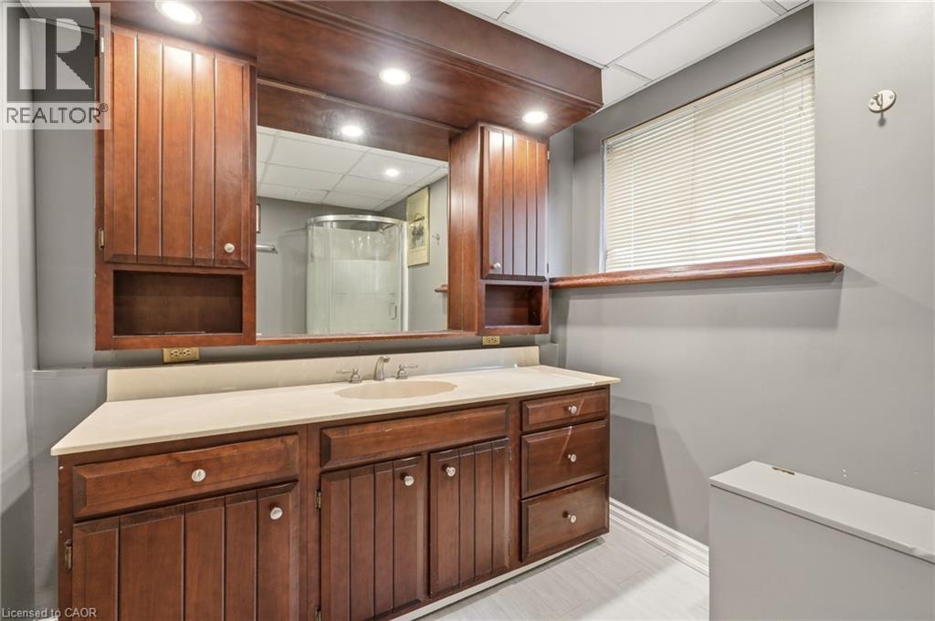 2349 Middlesmoor Crescent, Burlington, Ontario  L7P 3X4 - Photo 28 - 40820965