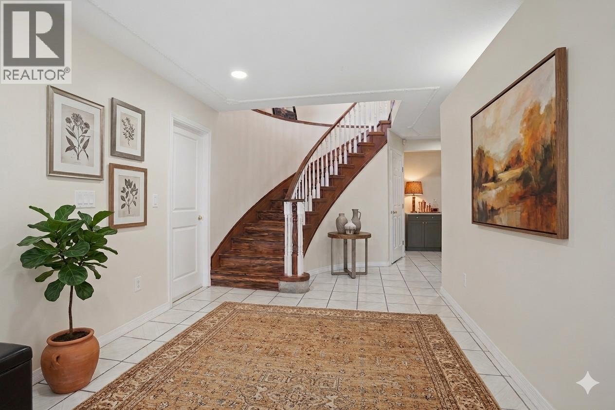 716 Crane Place, New Westminster, British Columbia  V3M 6P5 - Photo 17 - R3111481