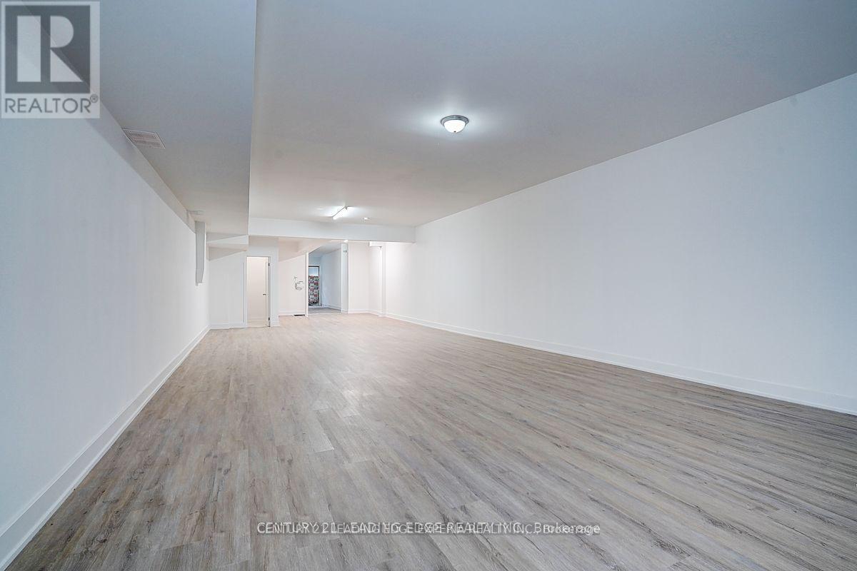 349 Spadina Avenue, Toronto, Ontario  M5T 2G3 - Photo 11 - C13010072