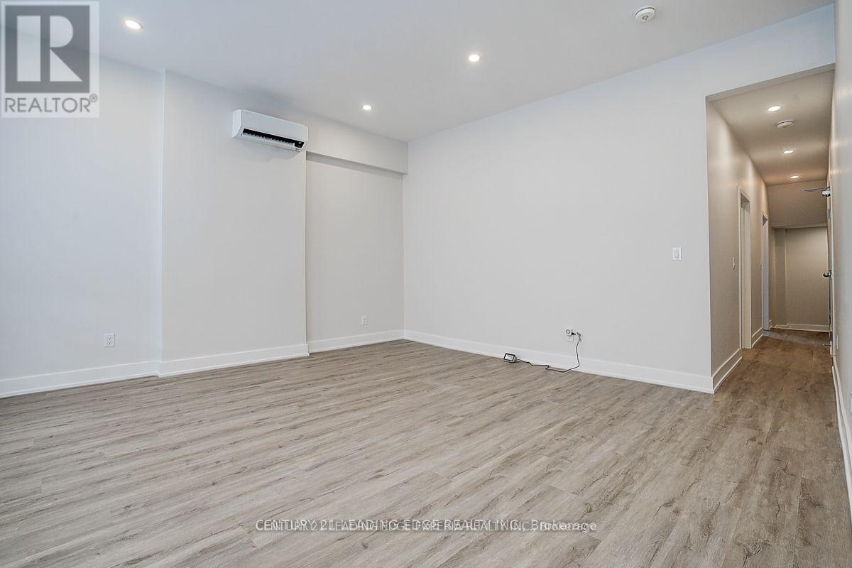 349 Spadina Avenue, Toronto, Ontario  M5T 2G3 - Photo 23 - C13010072
