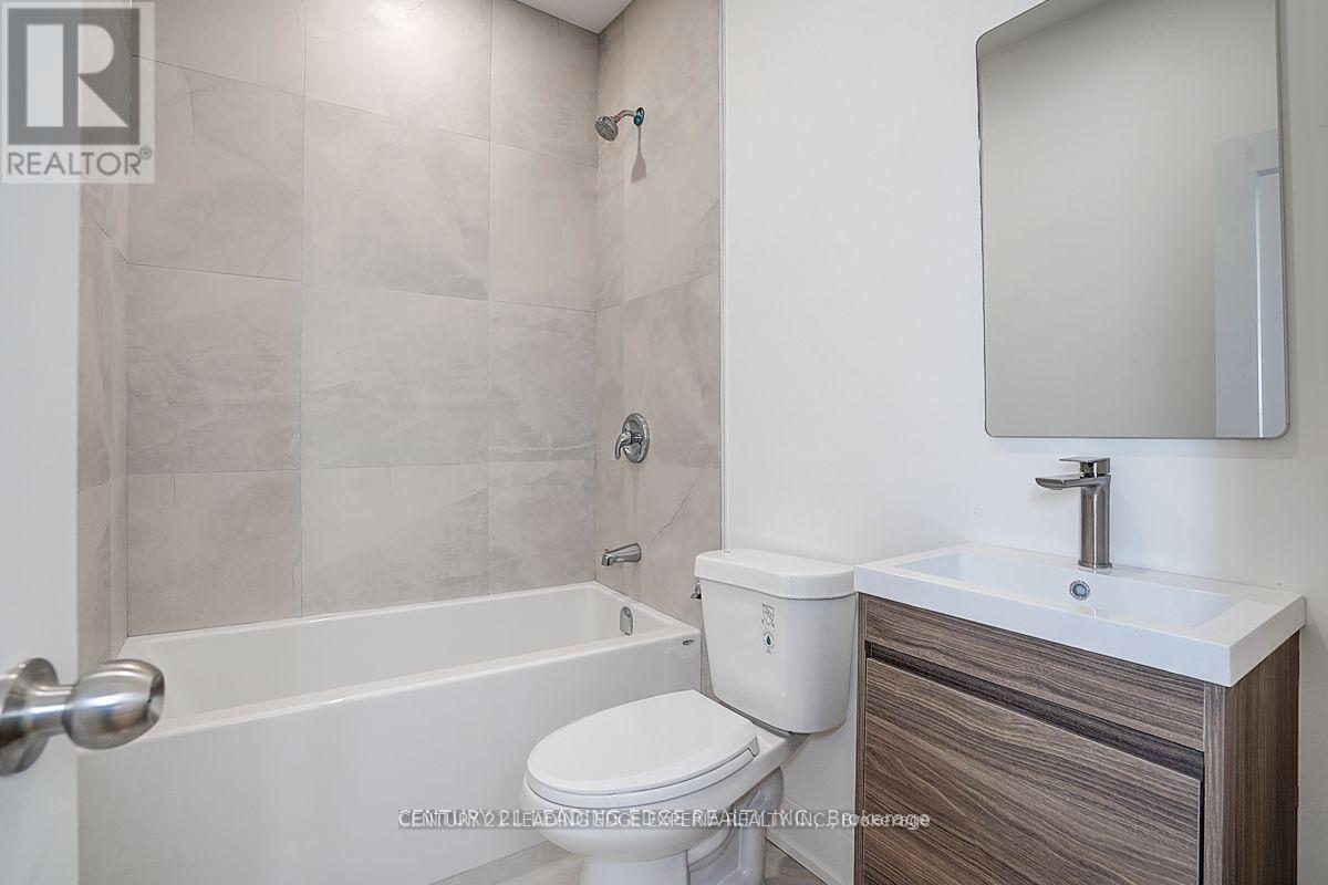 349 Spadina Avenue, Toronto, Ontario  M5T 2G3 - Photo 46 - C13010072