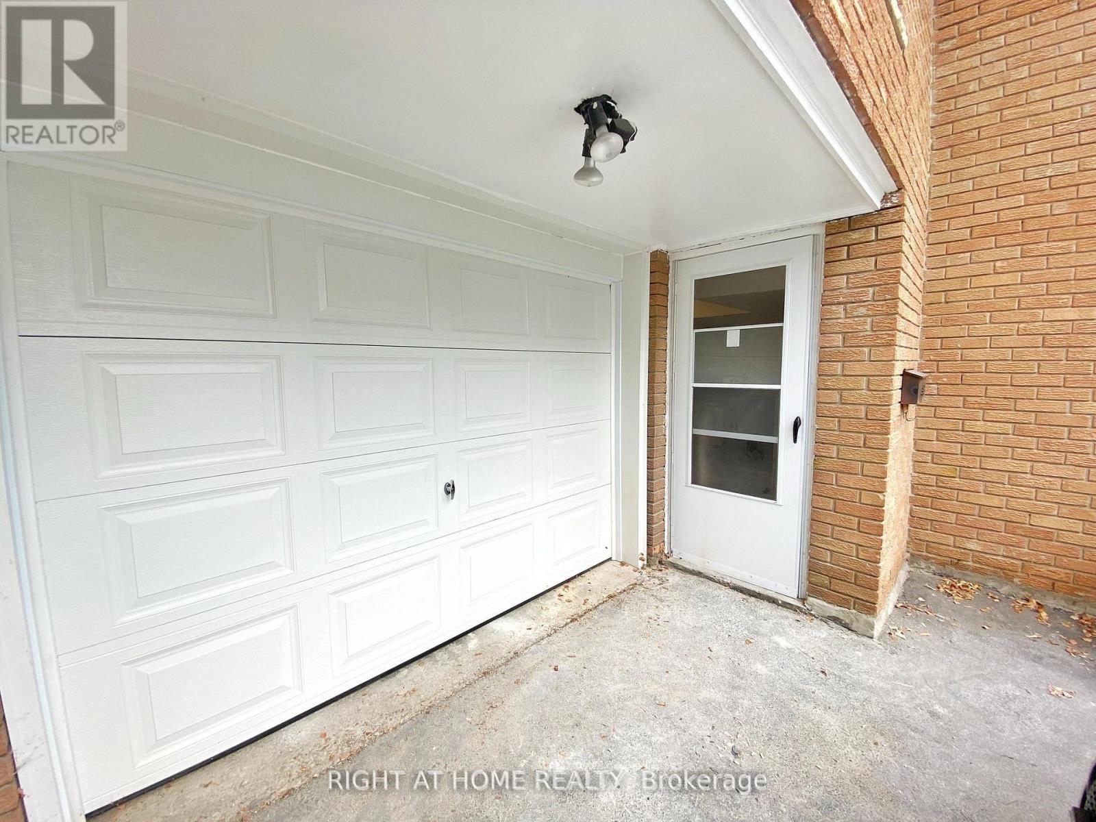 36 Mintwood Drive, Toronto, Ontario  M2M 3A7 - Photo 13 - C13010112