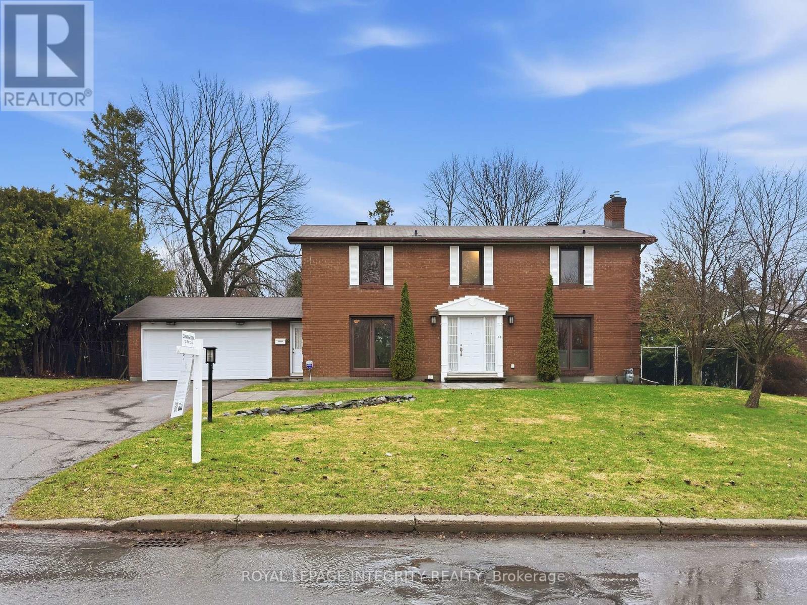 68 BEAVER RIDGE, Ottawa, Ontario