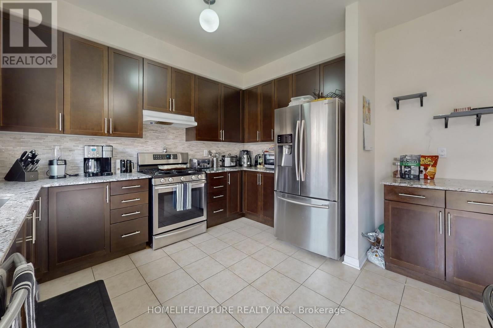 23 Edwin Carr Street, Clarington, Ontario  L1C 0R8 - Photo 19 - E13010108