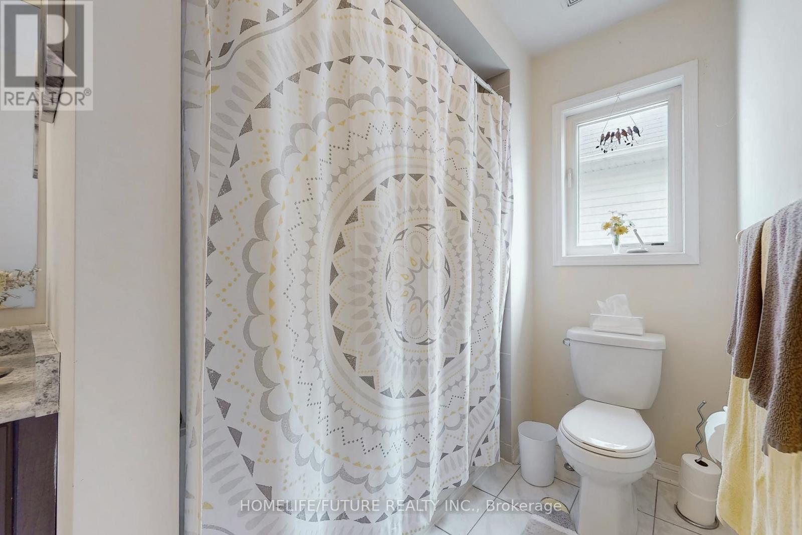 23 Edwin Carr Street, Clarington, Ontario  L1C 0R8 - Photo 45 - E13010108