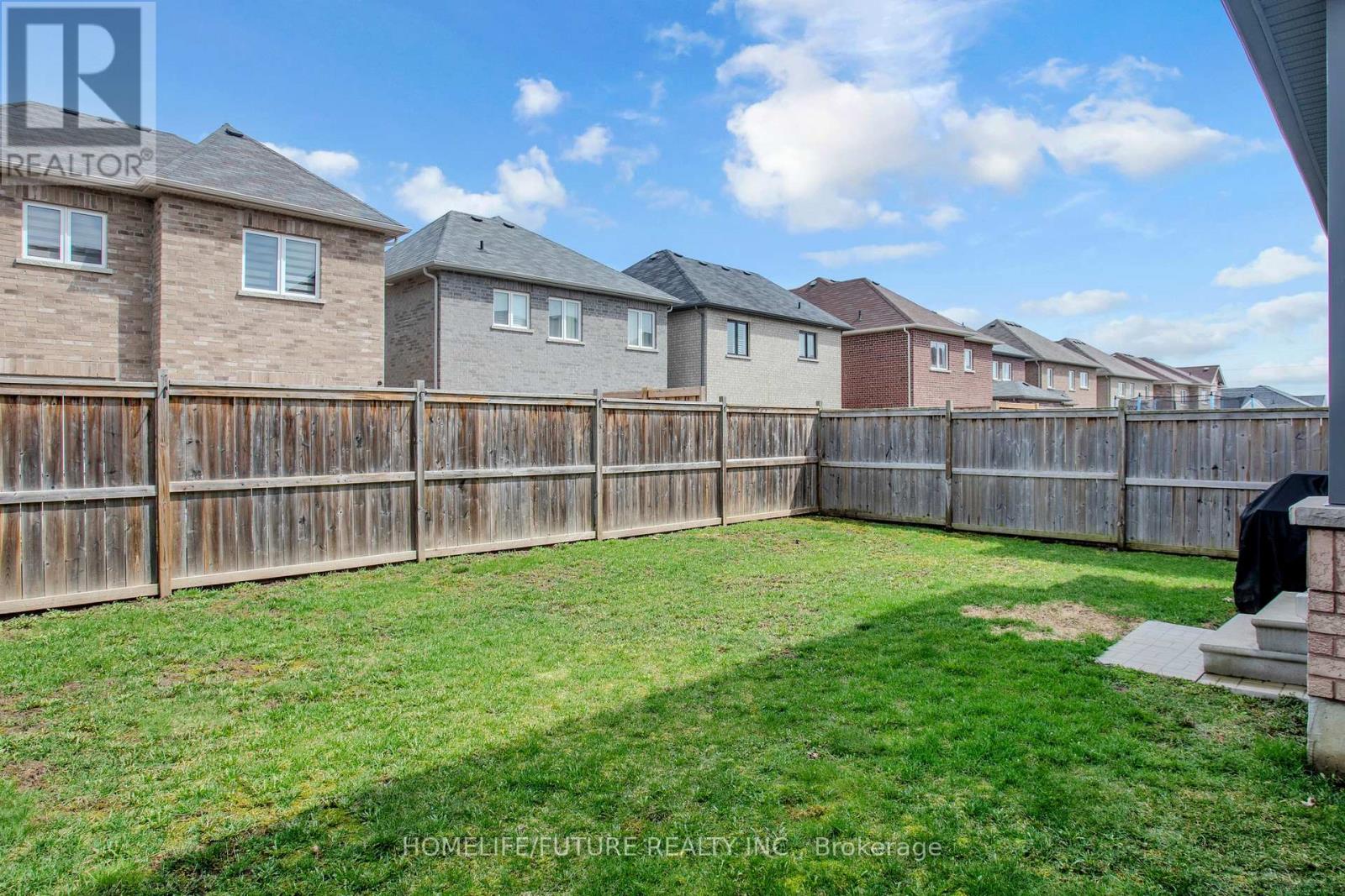 23 Edwin Carr Street, Clarington, Ontario  L1C 0R8 - Photo 48 - E13010108