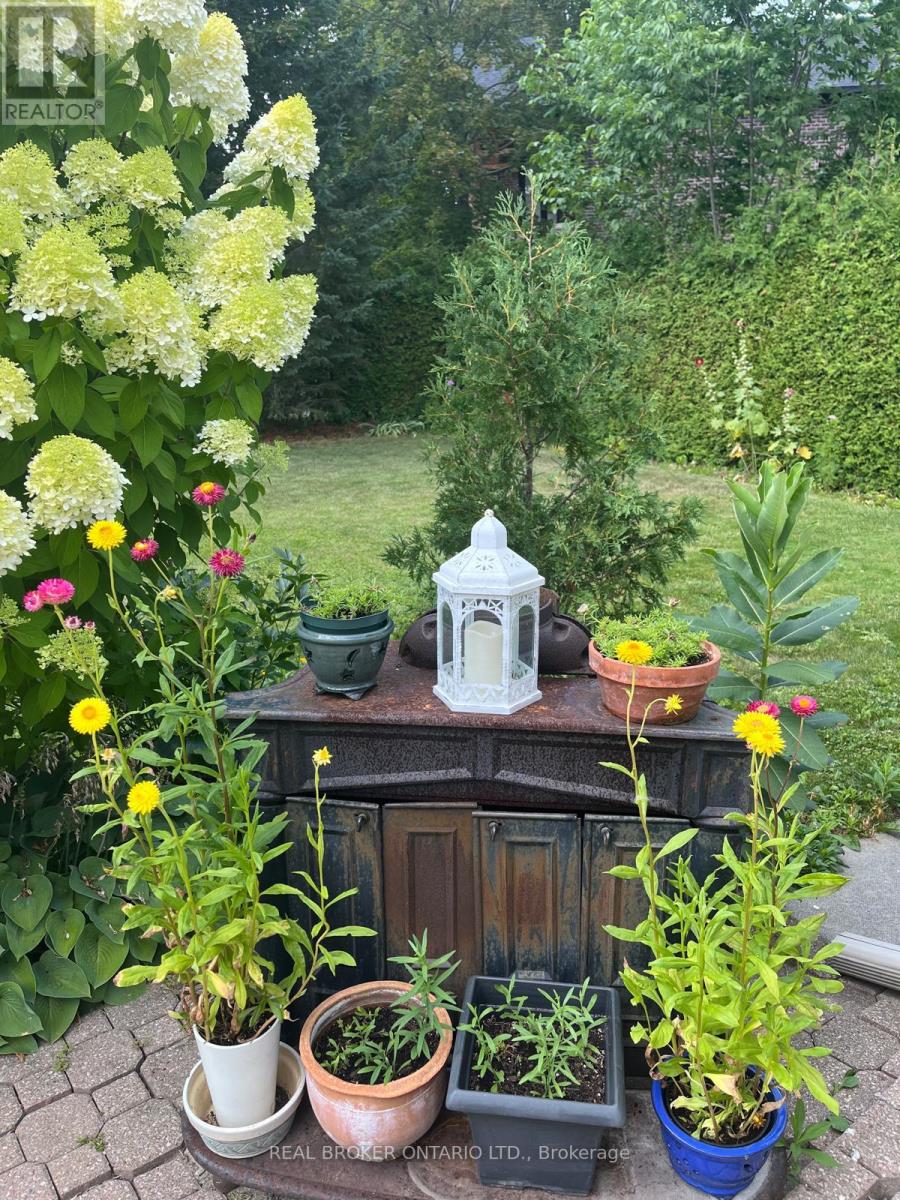 40 Seaton Drive, Aurora (Aurora Highlands), Ontario  L4G 2K1 - Photo 48 - N13010066