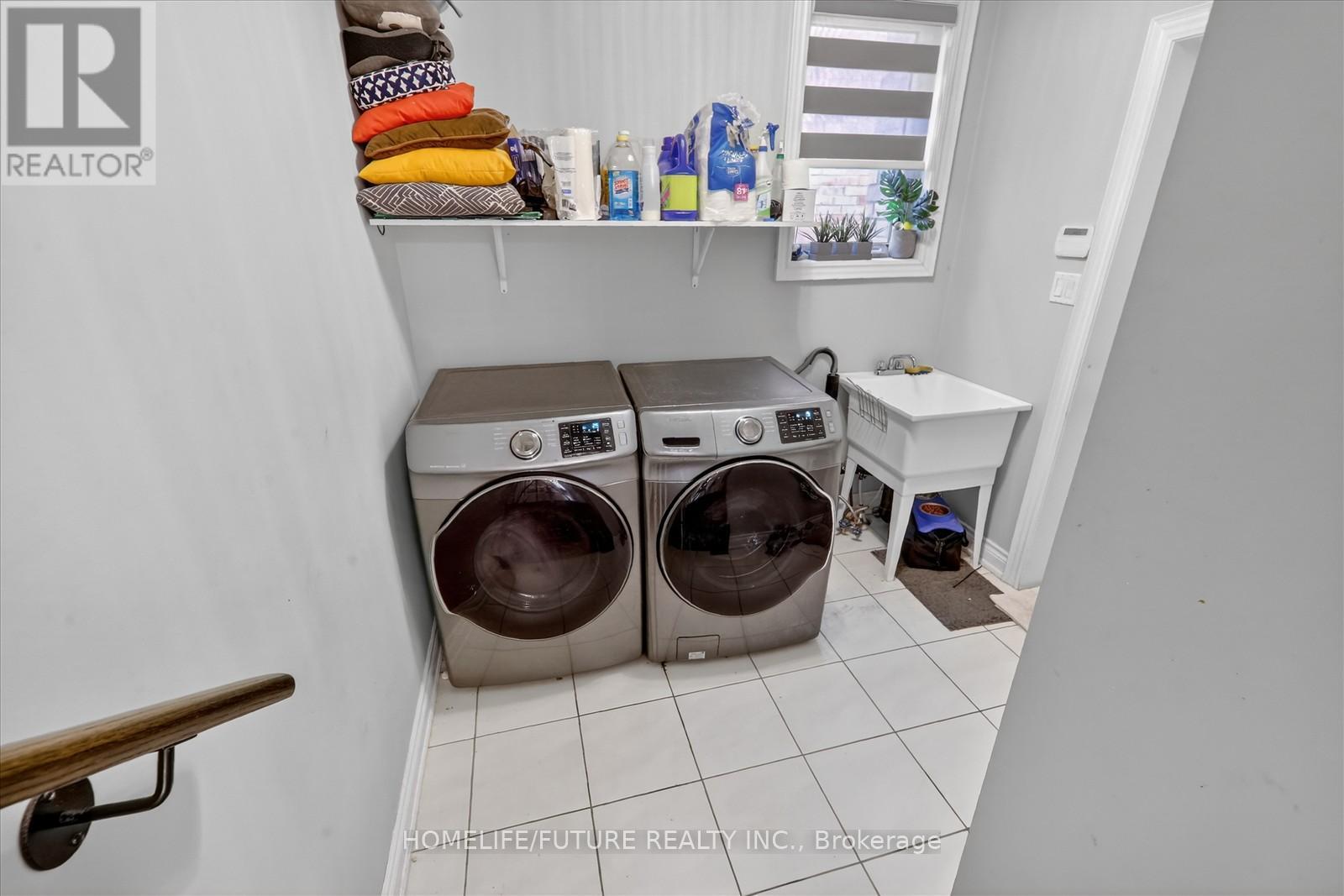 35 Mohandas Drive, Markham, Ontario  L3S 0E5 - Photo 19 - N13010090