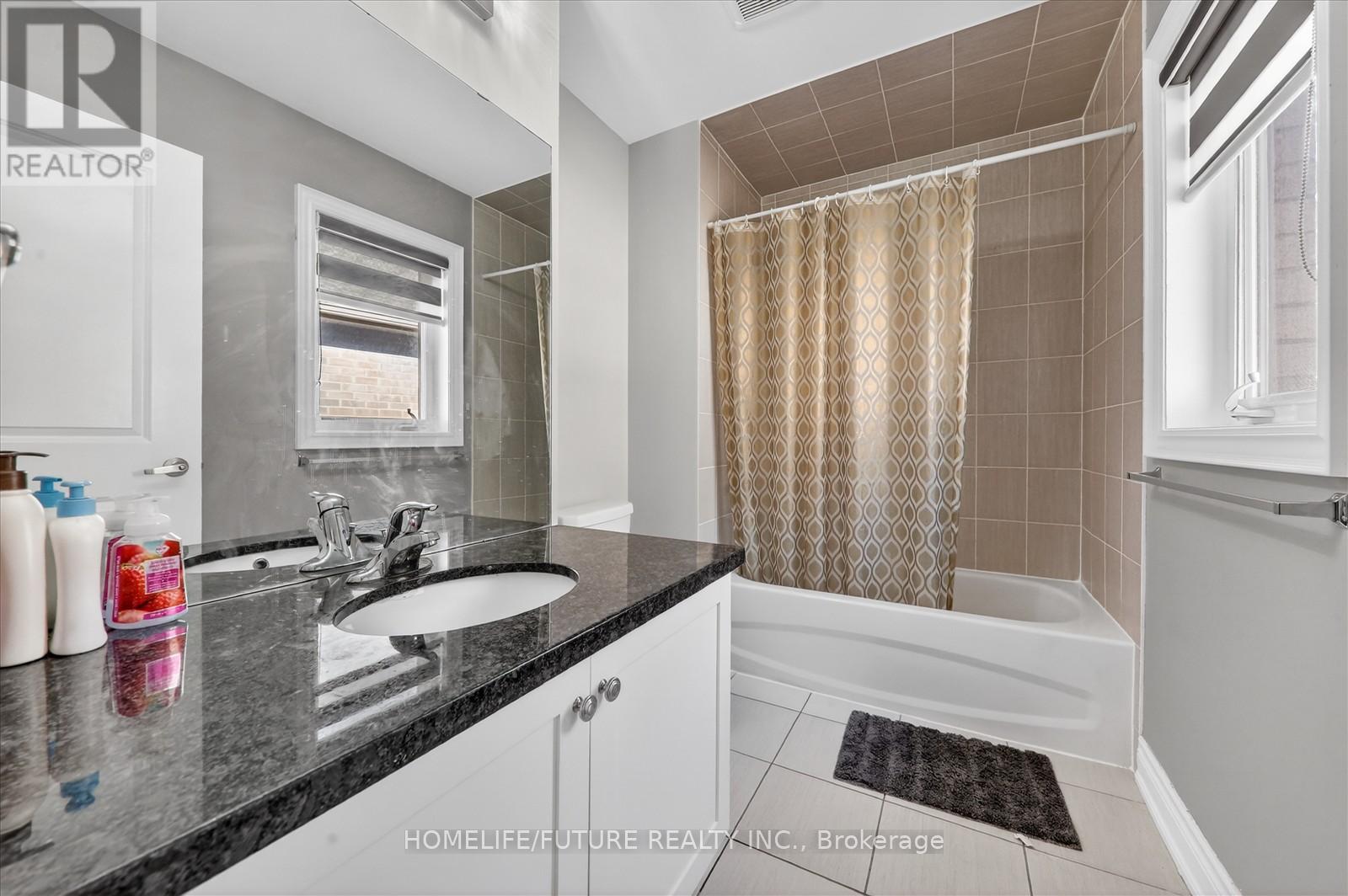 35 Mohandas Drive, Markham, Ontario  L3S 0E5 - Photo 26 - N13010090