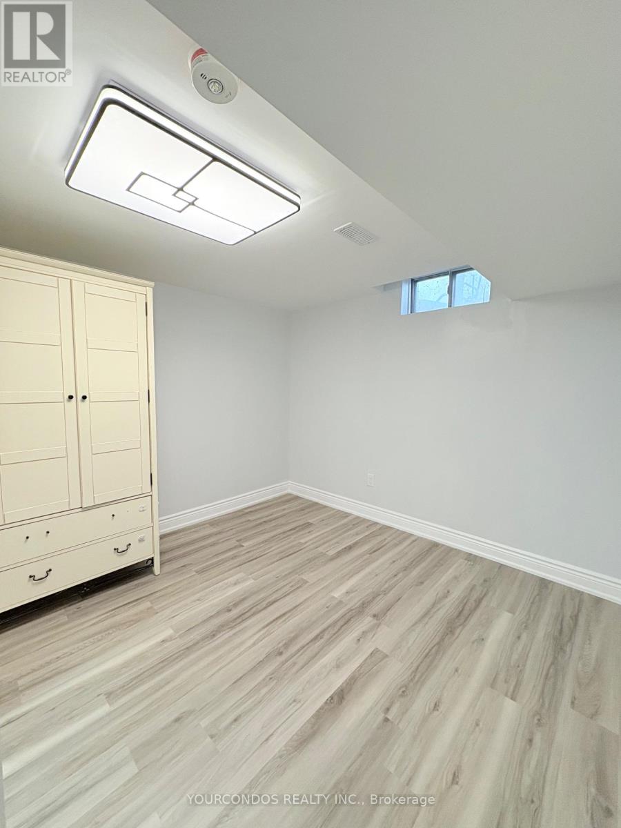 Bsmt - 30 Lavron Court, Markham, Ontario  L3S 2N8 - Photo 9 - N13010102