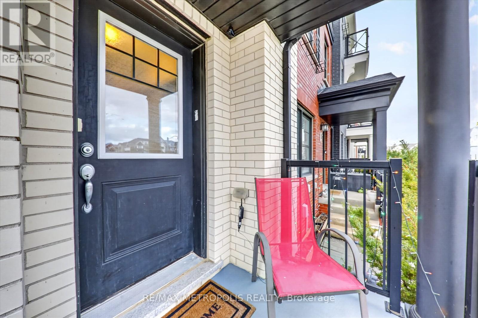 1 Boadway Crescent, Whitchurch-Stouffville (Stouffville), Ontario  L4A 1X9 - Photo 11 - N13010122