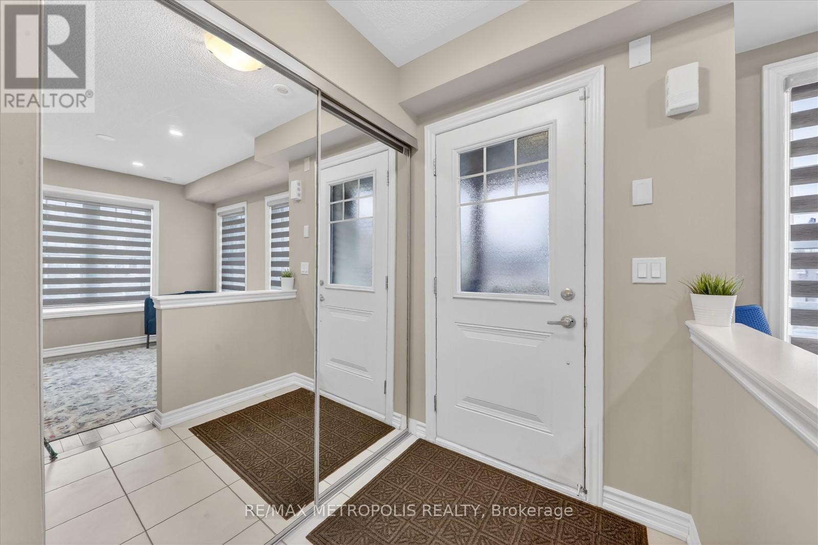 1 Boadway Crescent, Whitchurch-Stouffville (Stouffville), Ontario  L4A 1X9 - Photo 12 - N13010122