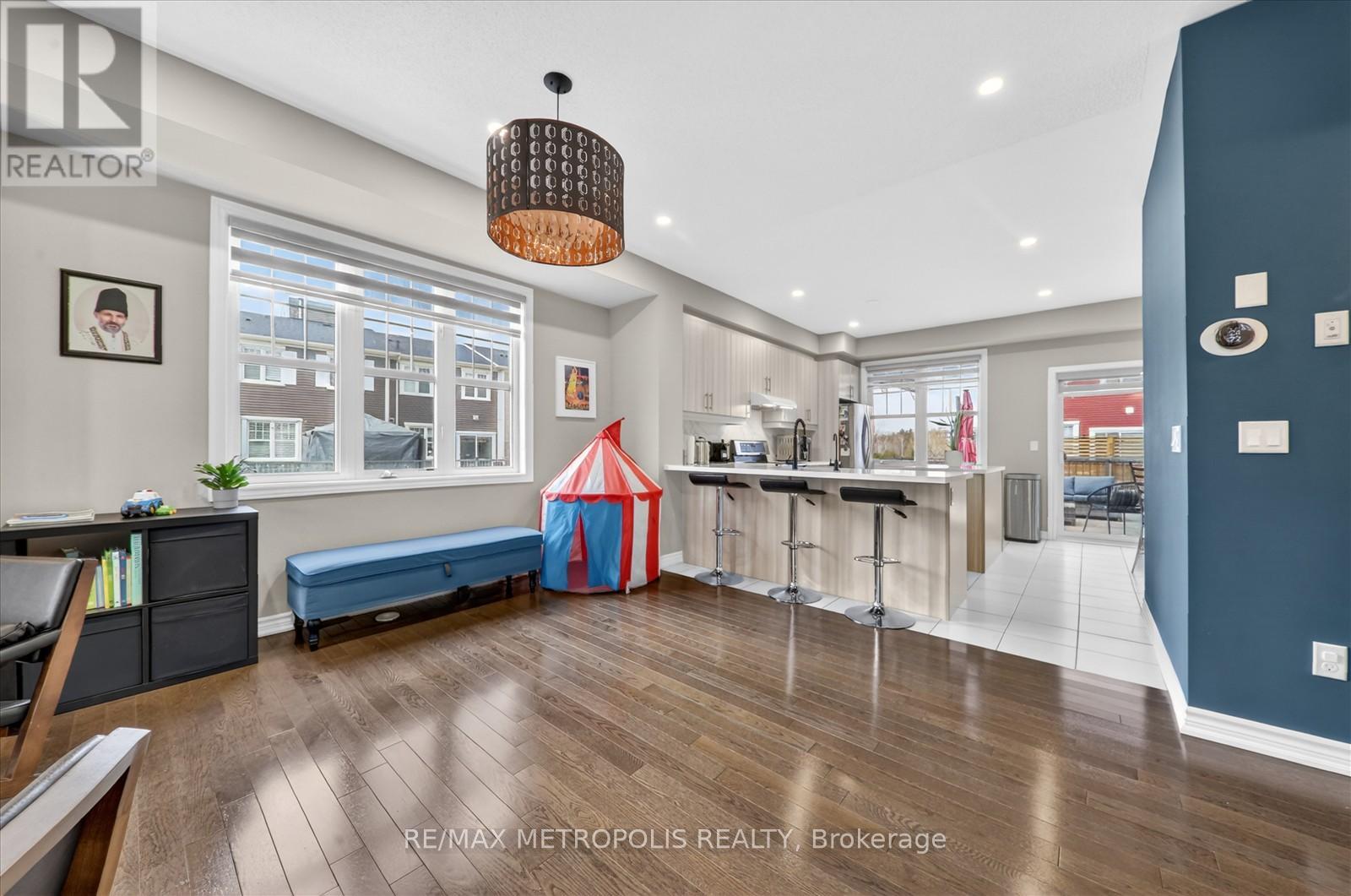 1 Boadway Crescent, Whitchurch-Stouffville (Stouffville), Ontario  L4A 1X9 - Photo 19 - N13010122