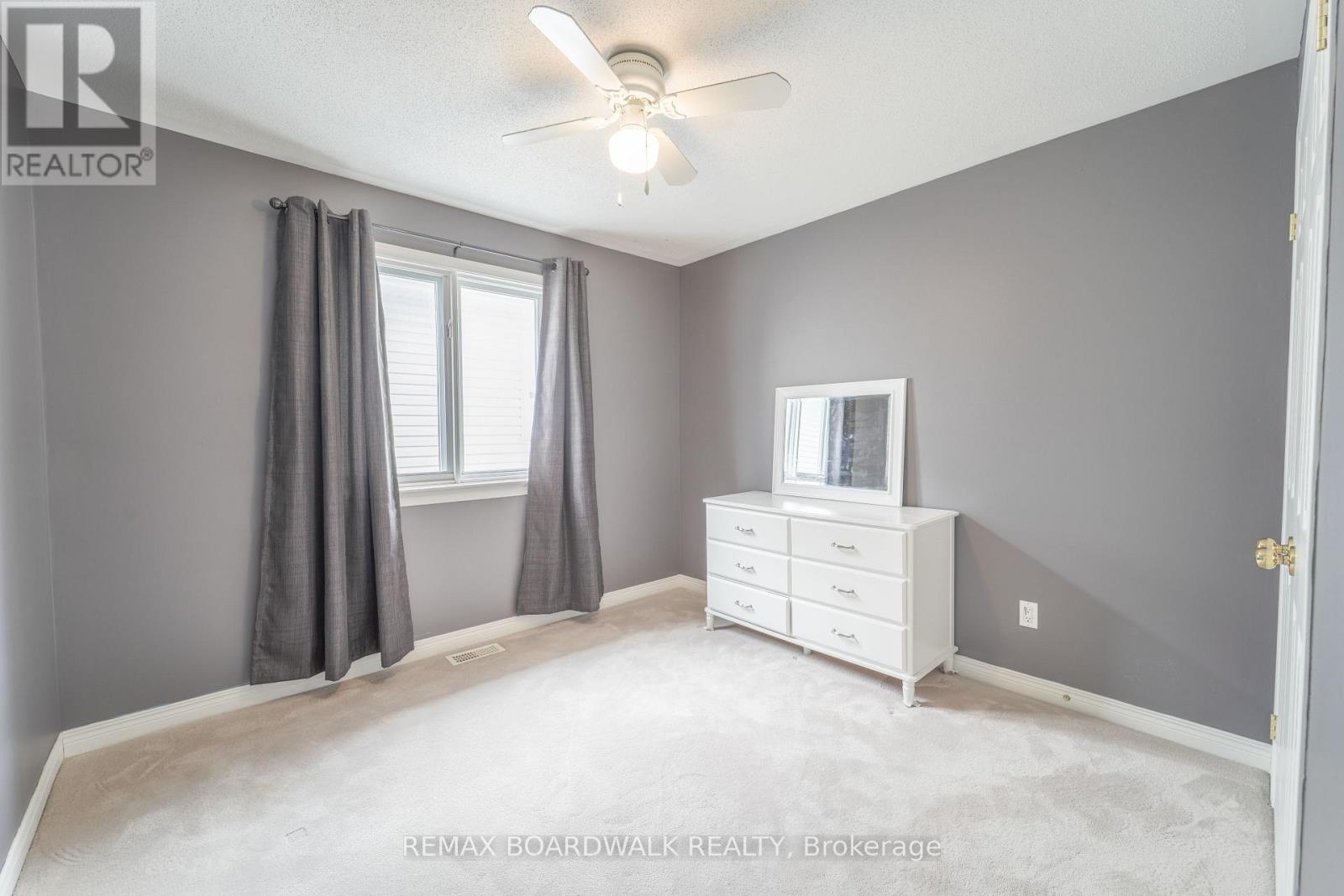 170 Bridlewood Drive, Ottawa, Ontario  K2M 2M4 - Photo 27 - X12910756