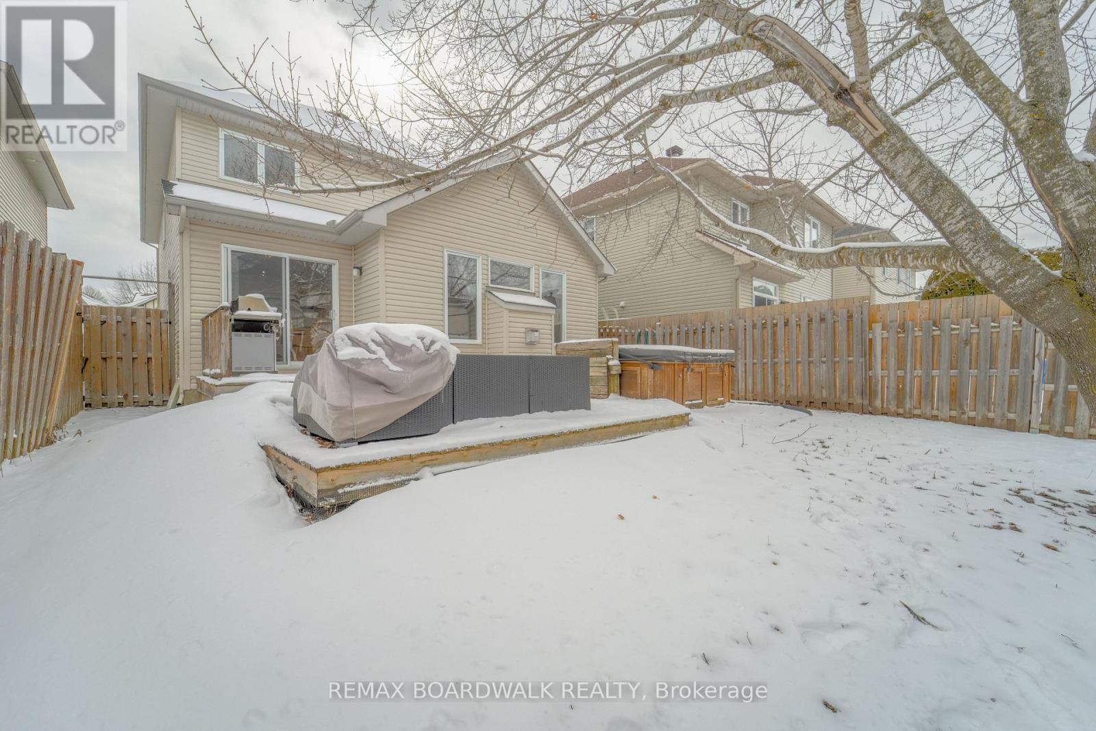 170 Bridlewood Drive, Ottawa, Ontario  K2M 2M4 - Photo 34 - X12910756