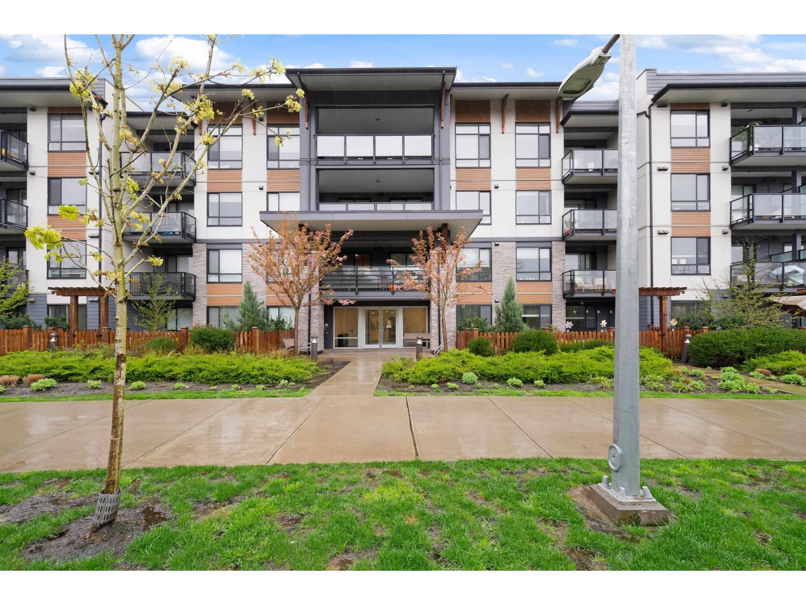 208 7506 199a Street, Langley, British Columbia  V2Y 3K9 - Photo 19 - R3112120