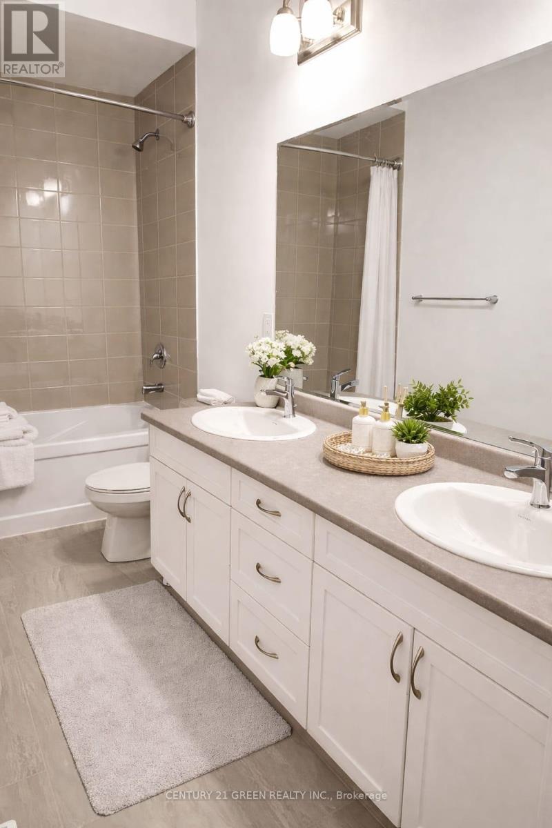 1346 Hearns Place, Milton, Ontario  L9E 2A9 - Photo 17 - W13010048