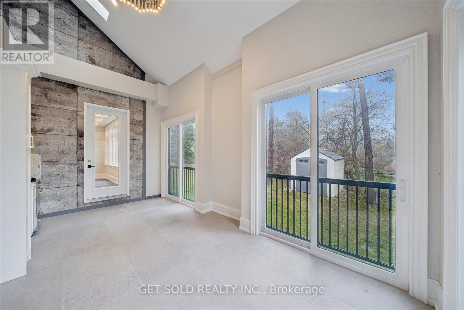 5040 Mount Nemo Crescent, Burlington, Ontario  L7M 0T6 - Photo 16 - W13010086