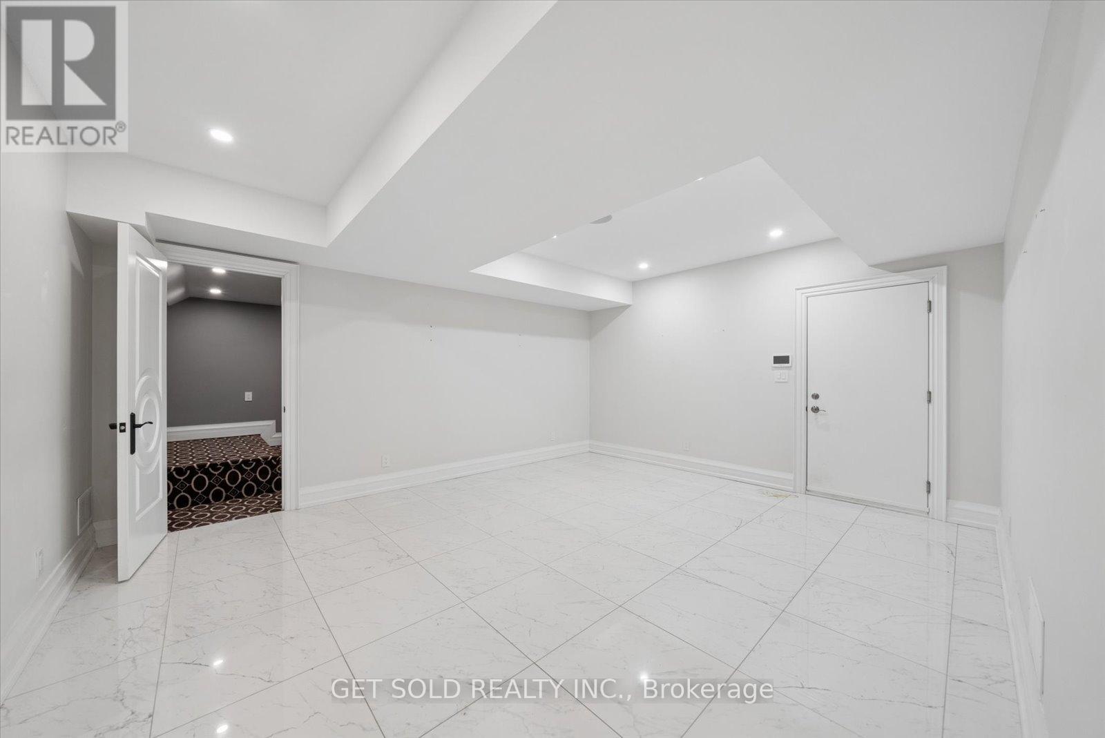 5040 Mount Nemo Crescent, Burlington, Ontario  L7M 0T6 - Photo 31 - W13010086