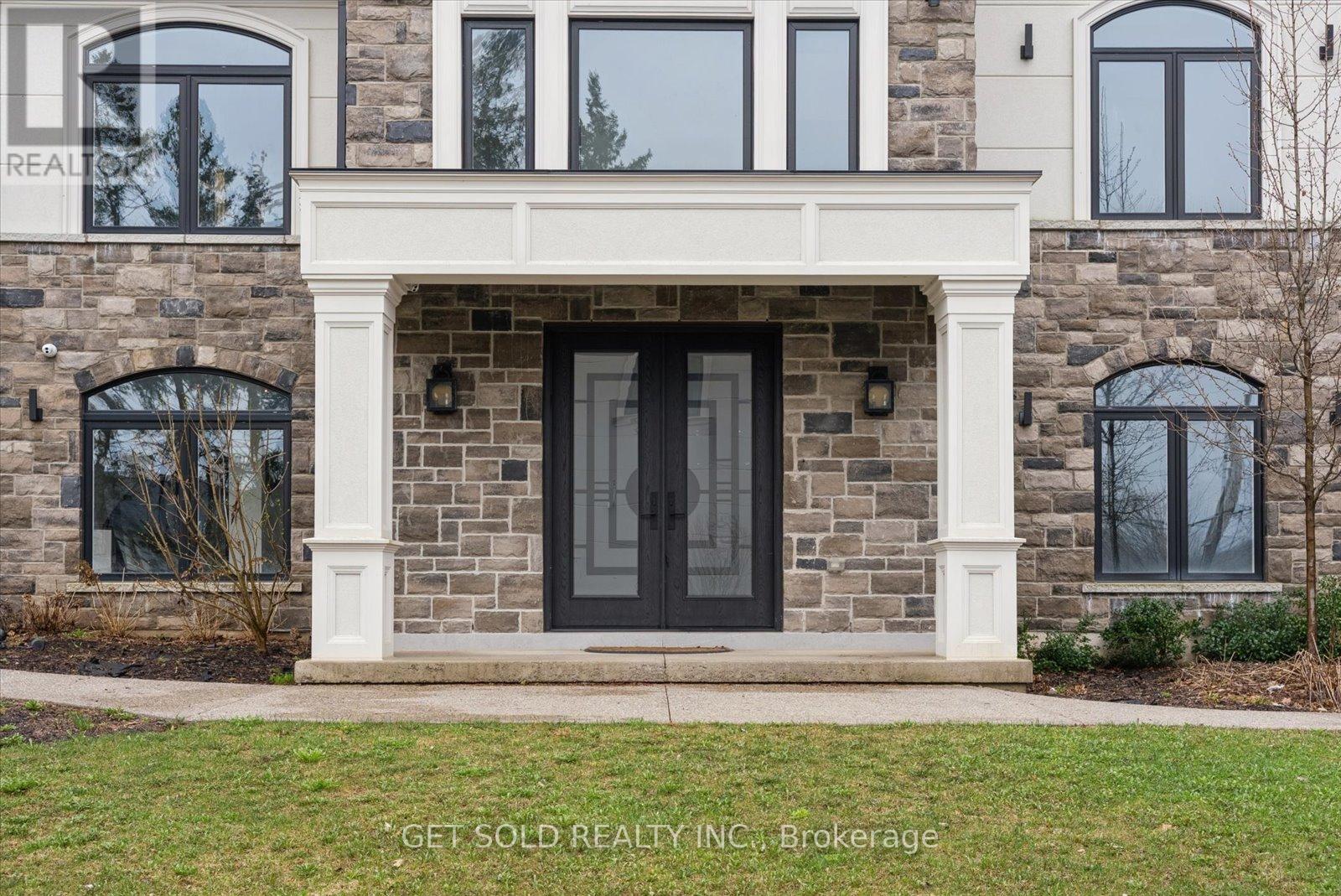 5040 Mount Nemo Crescent, Burlington, Ontario  L7M 0T6 - Photo 5 - W13010086