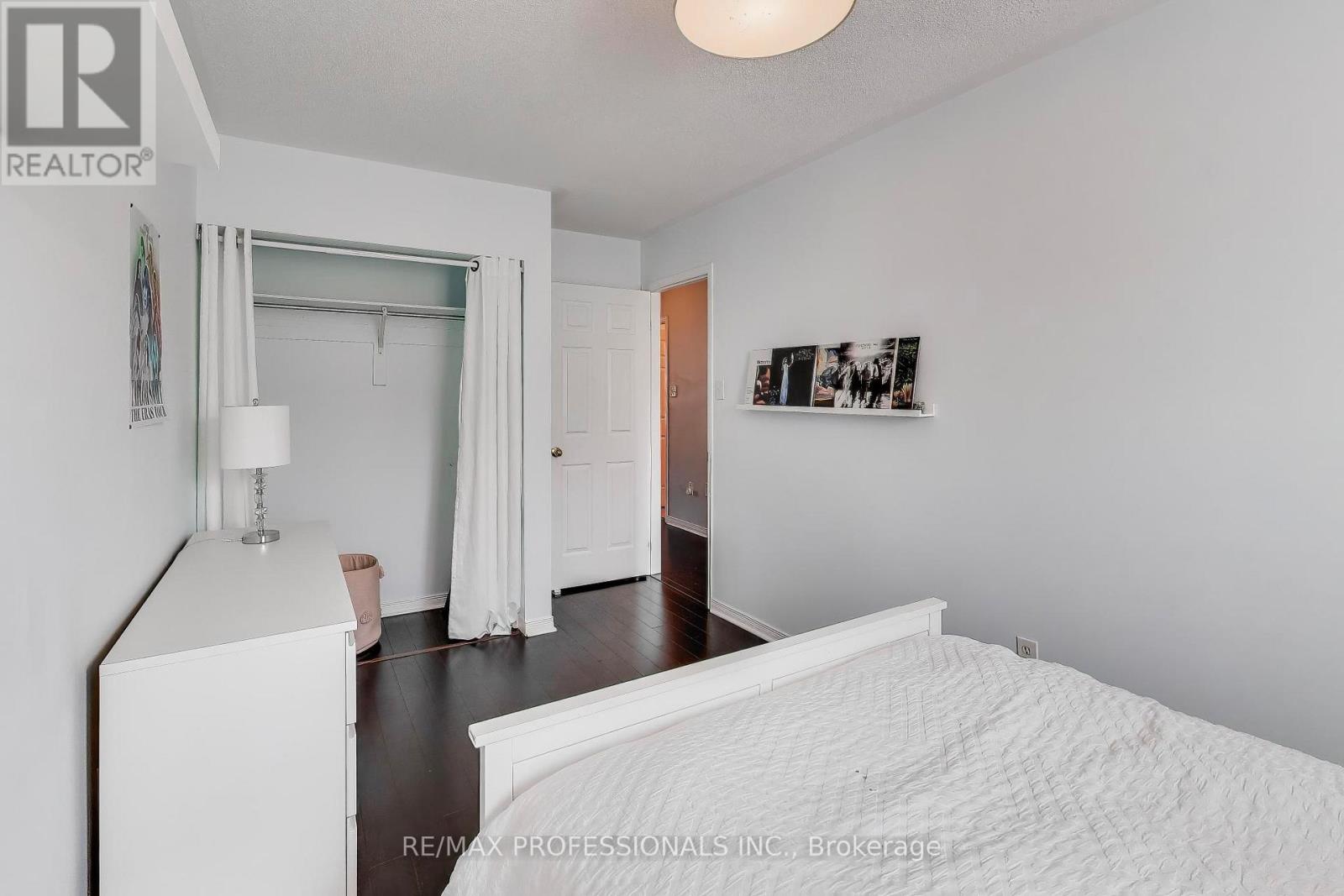 110 Littlewood Drive, Oakville, Ontario  L6H 6V2 - Photo 20 - W13010088