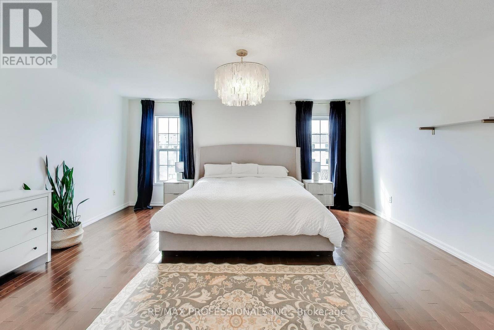 110 Littlewood Drive, Oakville, Ontario  L6H 6V2 - Photo 23 - W13010088