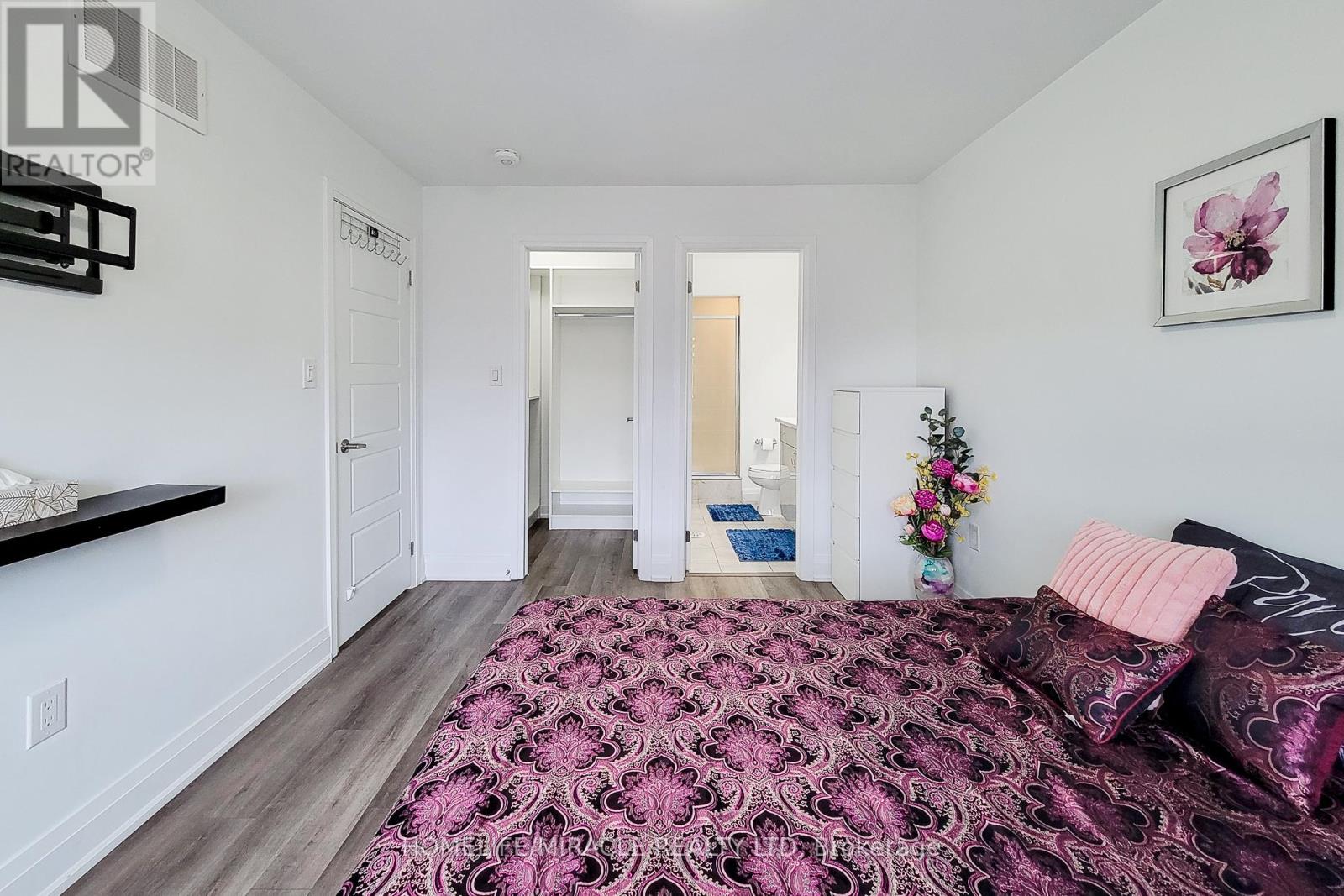 1274 Wintergreen Place, Milton, Ontario  L9E 1S4 - Photo 23 - W13010120