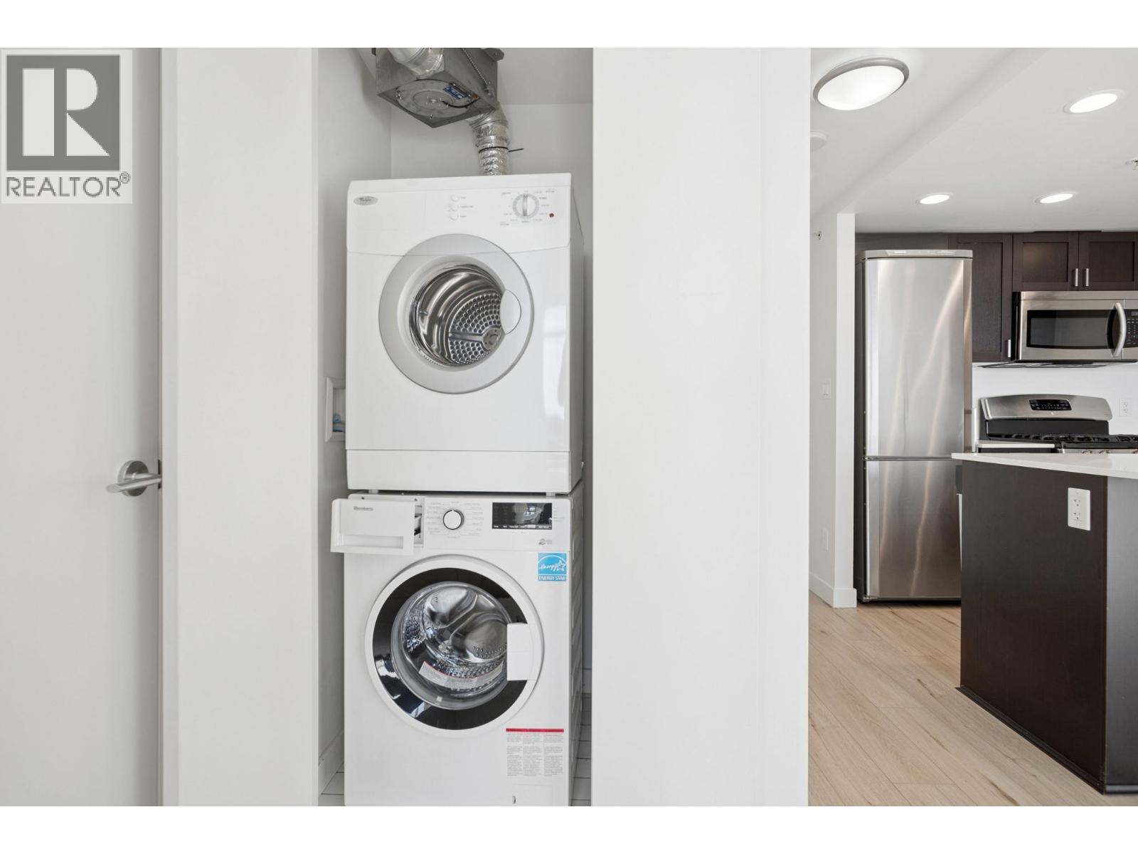 717 4818 Eldorado Mews, Vancouver, British Columbia  V5R 0B3 - Photo 9 - R3112233