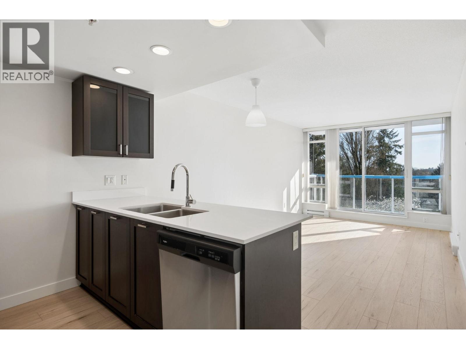 717 4818 Eldorado Mews, Vancouver, British Columbia  V5R 0B3 - Photo 2 - R3112233