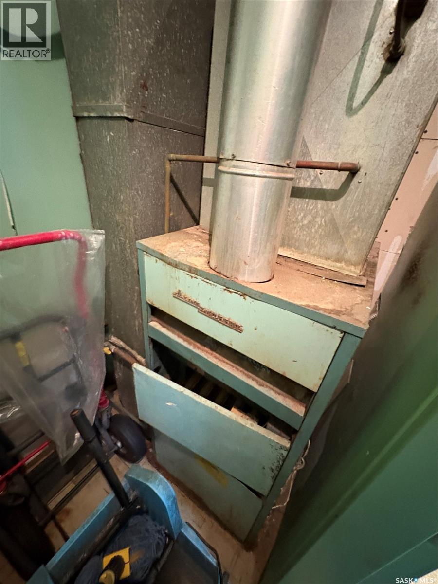 414 Main Street, Foam Lake, Saskatchewan  S0A 1A0 - Photo 35 - SK033155