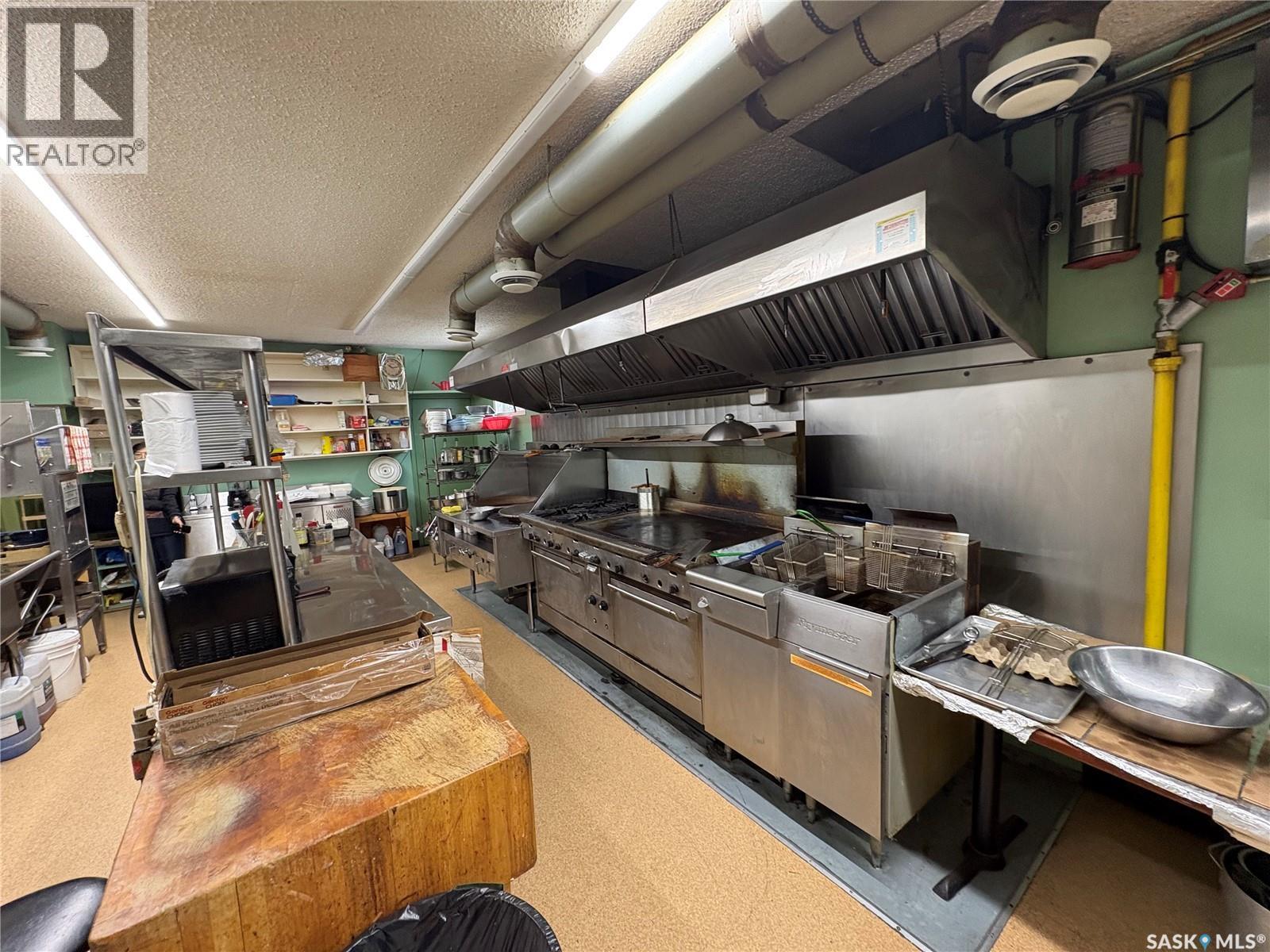 414 Main Street, Foam Lake, Saskatchewan  S0A 1A0 - Photo 5 - SK033155