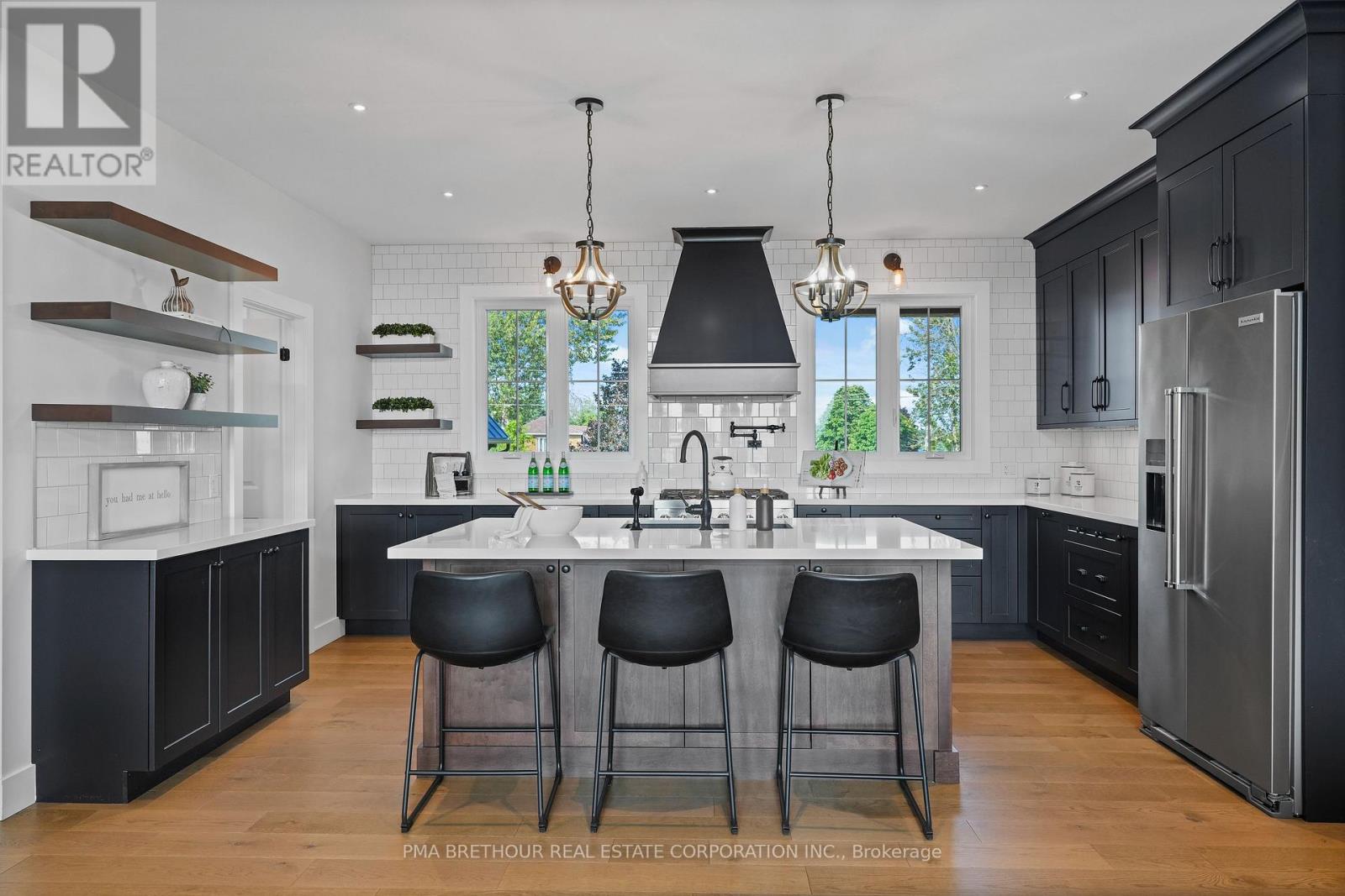 48 Pleasant View Crescent, Kawartha Lakes, Ontario  K0M 2C0 - Photo 6 - X13010080