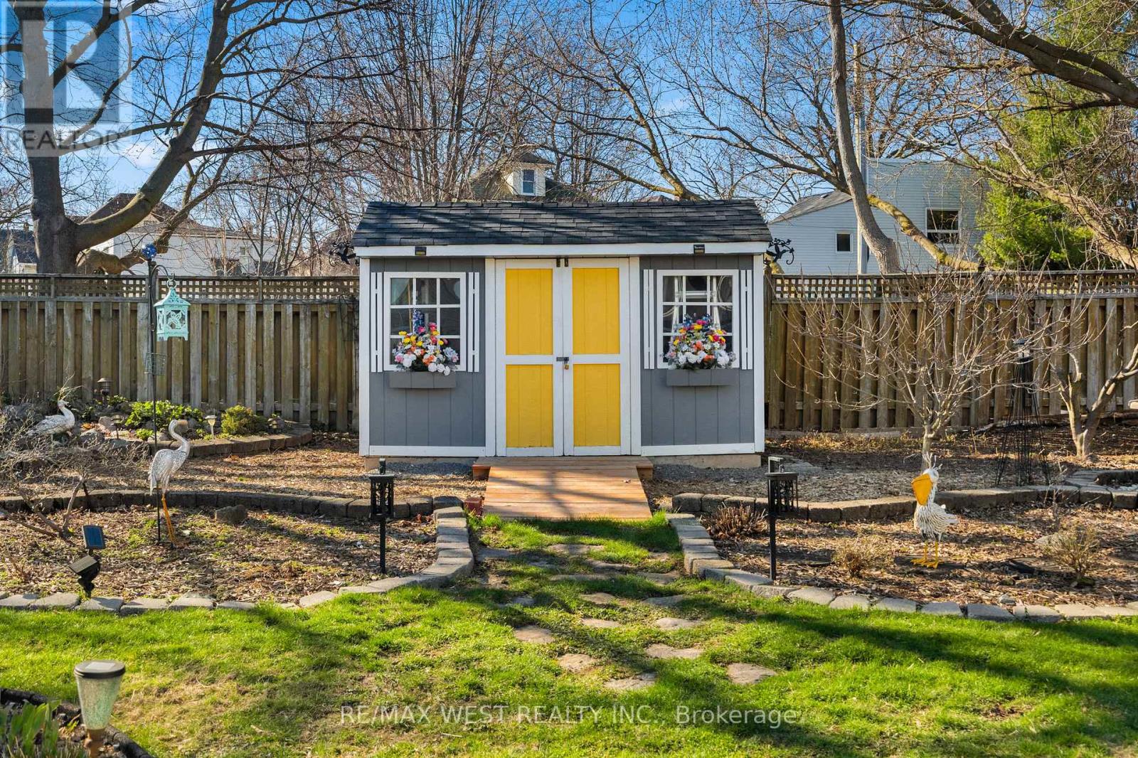 5333 Ontario Avenue, Niagara Falls, Ontario  L2E 3S4 - Photo 18 - X13010082