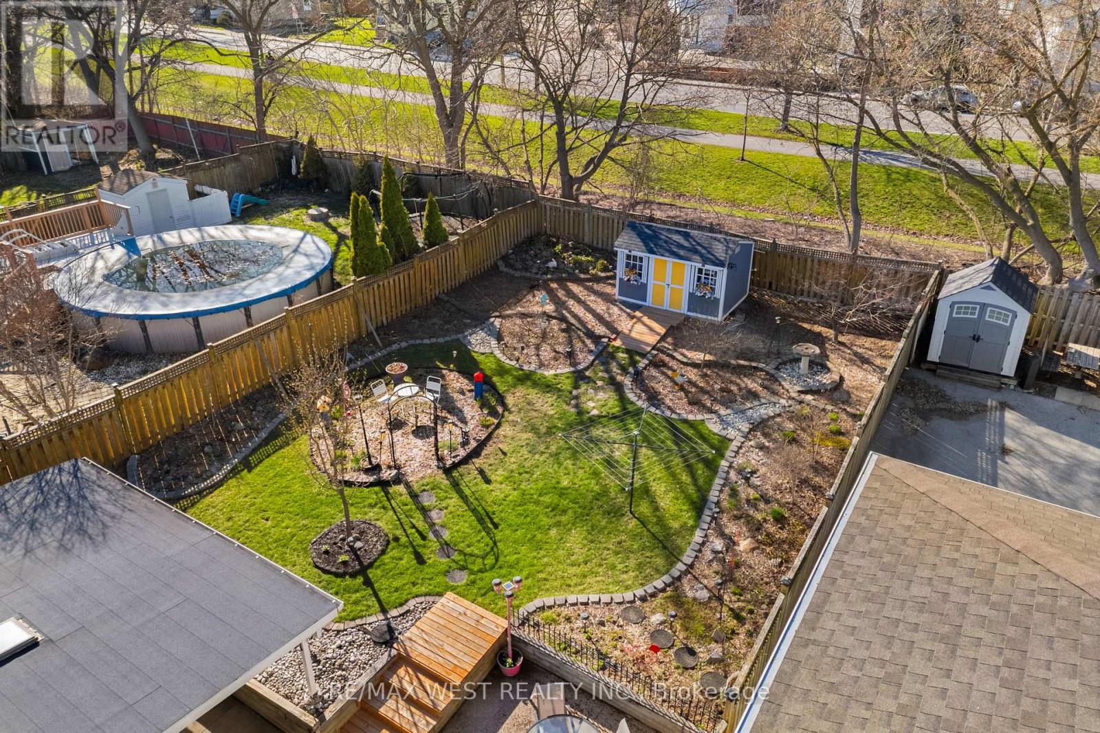 5333 Ontario Avenue, Niagara Falls, Ontario  L2E 3S4 - Photo 3 - X13010082