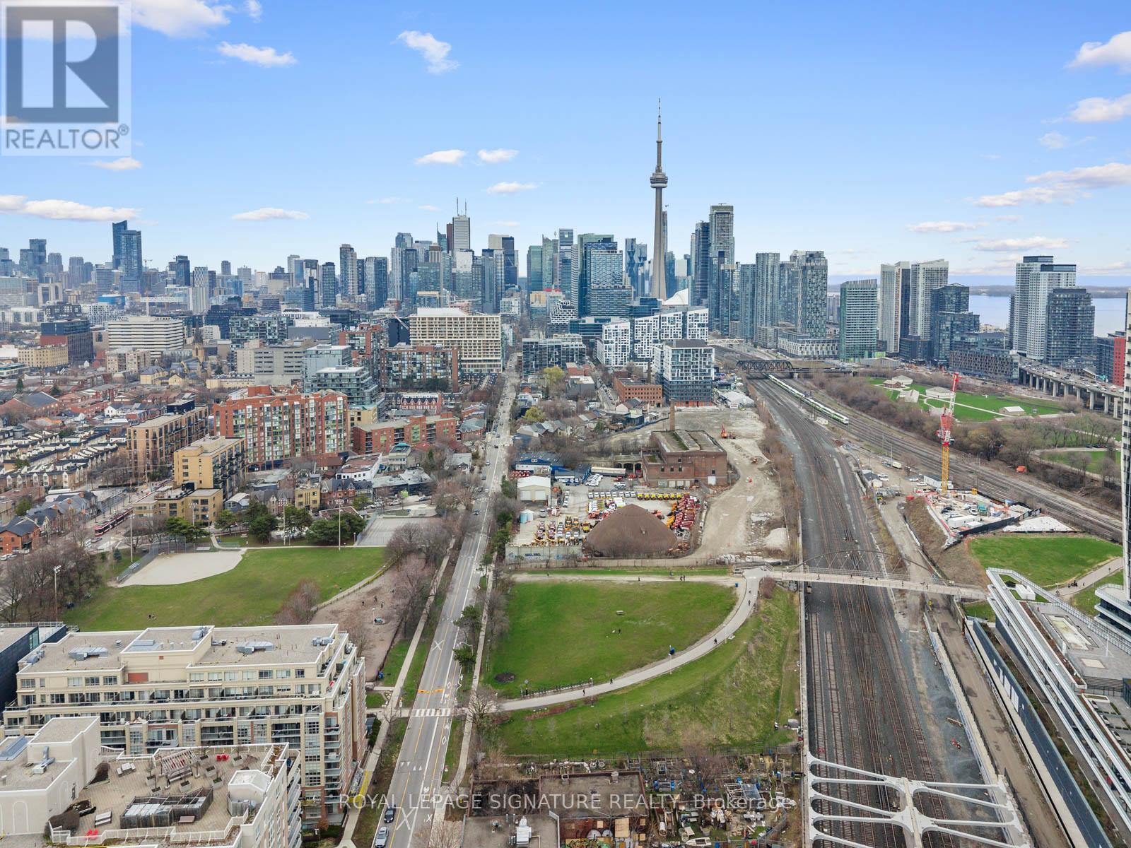 223 - 26 Western Battery Road, Toronto, Ontario  M6K 3N9 - Photo 42 - C13009854