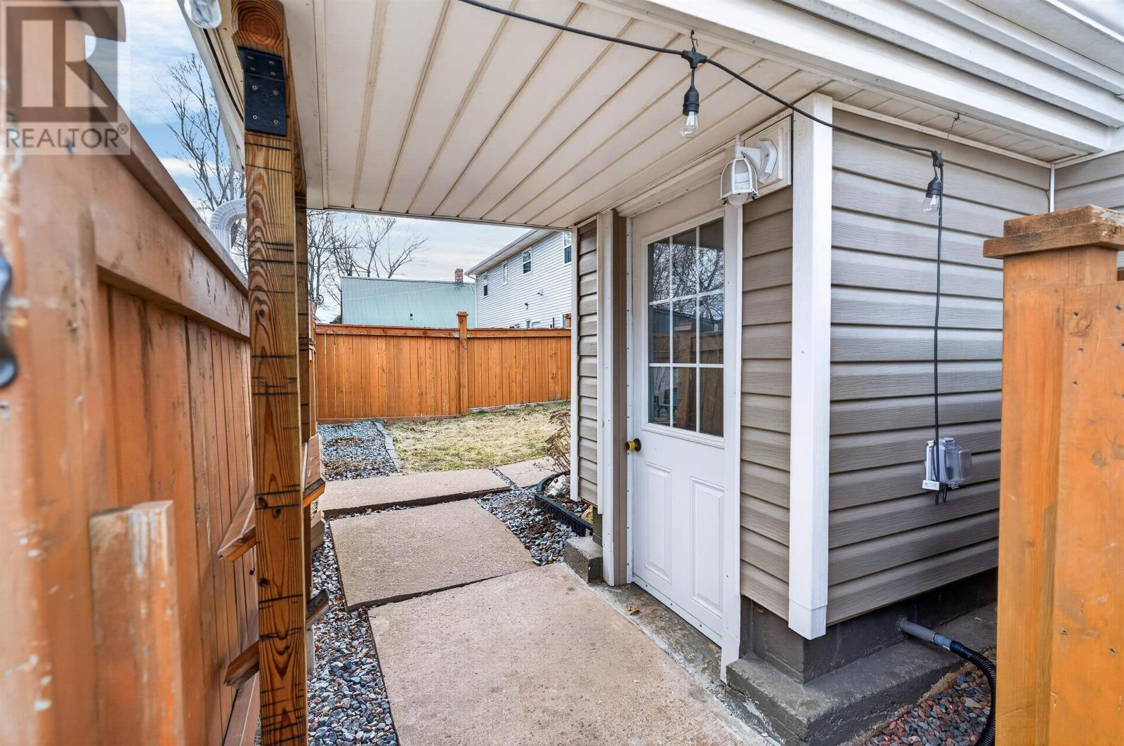 338 Myrtle Street, Summerside, Prince Edward Island  C1N 1X6 - Photo 10 - 202607595